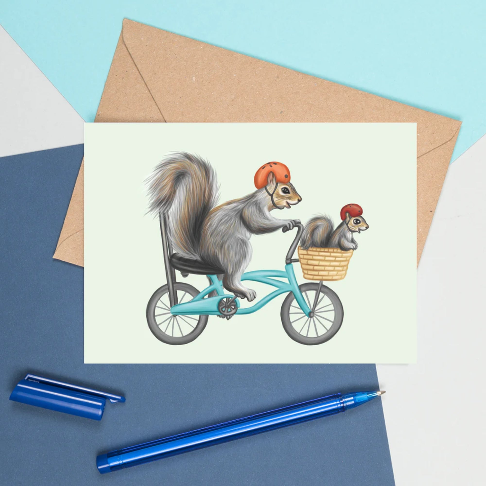 Écureuil à vélo