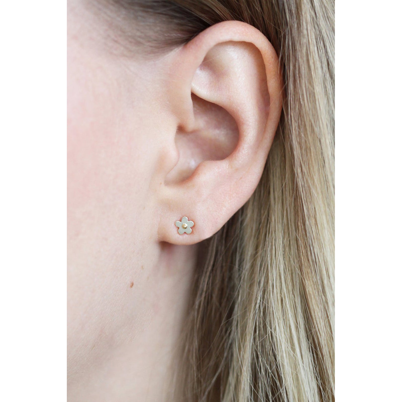 Boucles D'oreilles Puces Marguerite En Argenté 925 - Petits Bijoux Fleuris Pour Femme, Usage Quotidien Ou Occasion